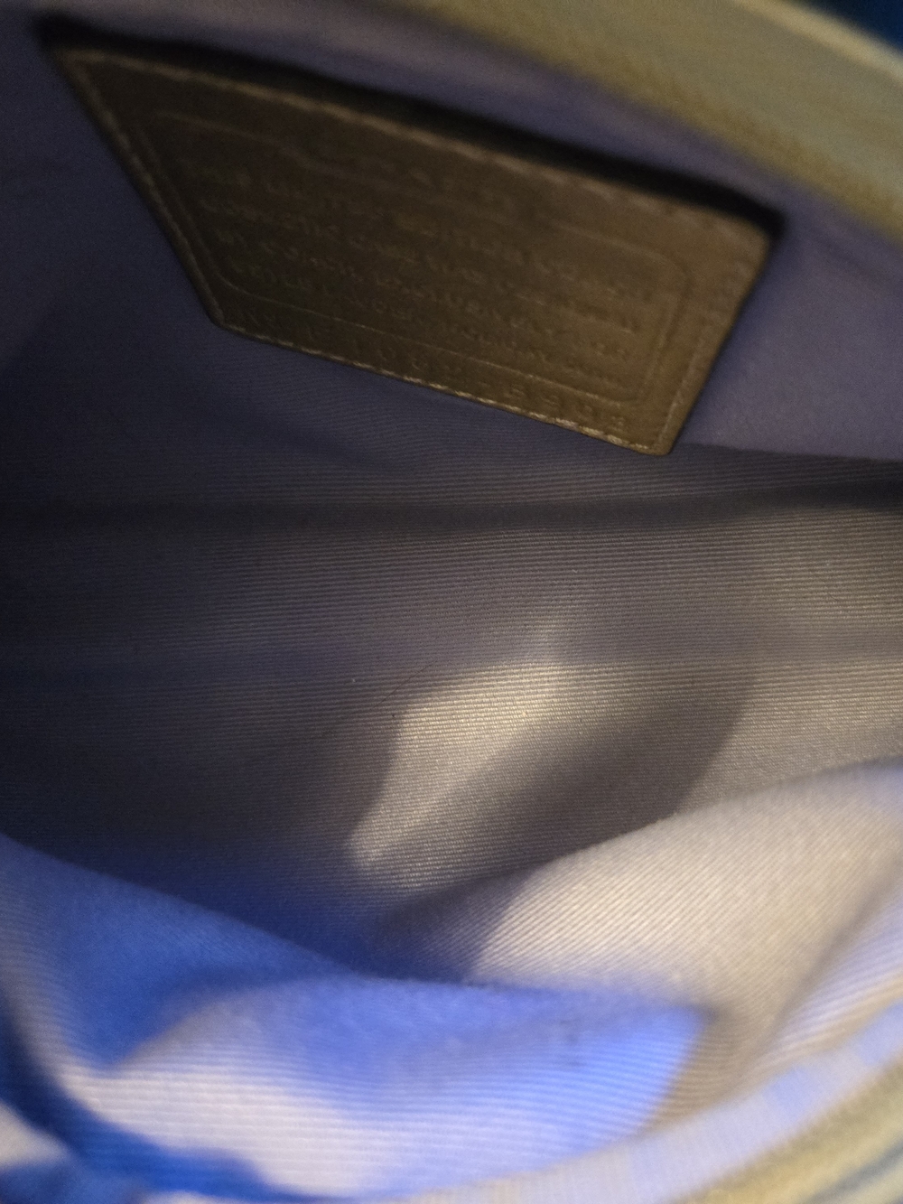 Coach Signature Crescent Clutch in Gold - Picture 4 of 4